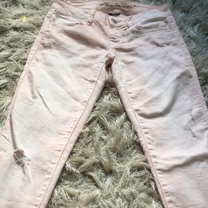 Cute distressed American Eagle jeans never worn